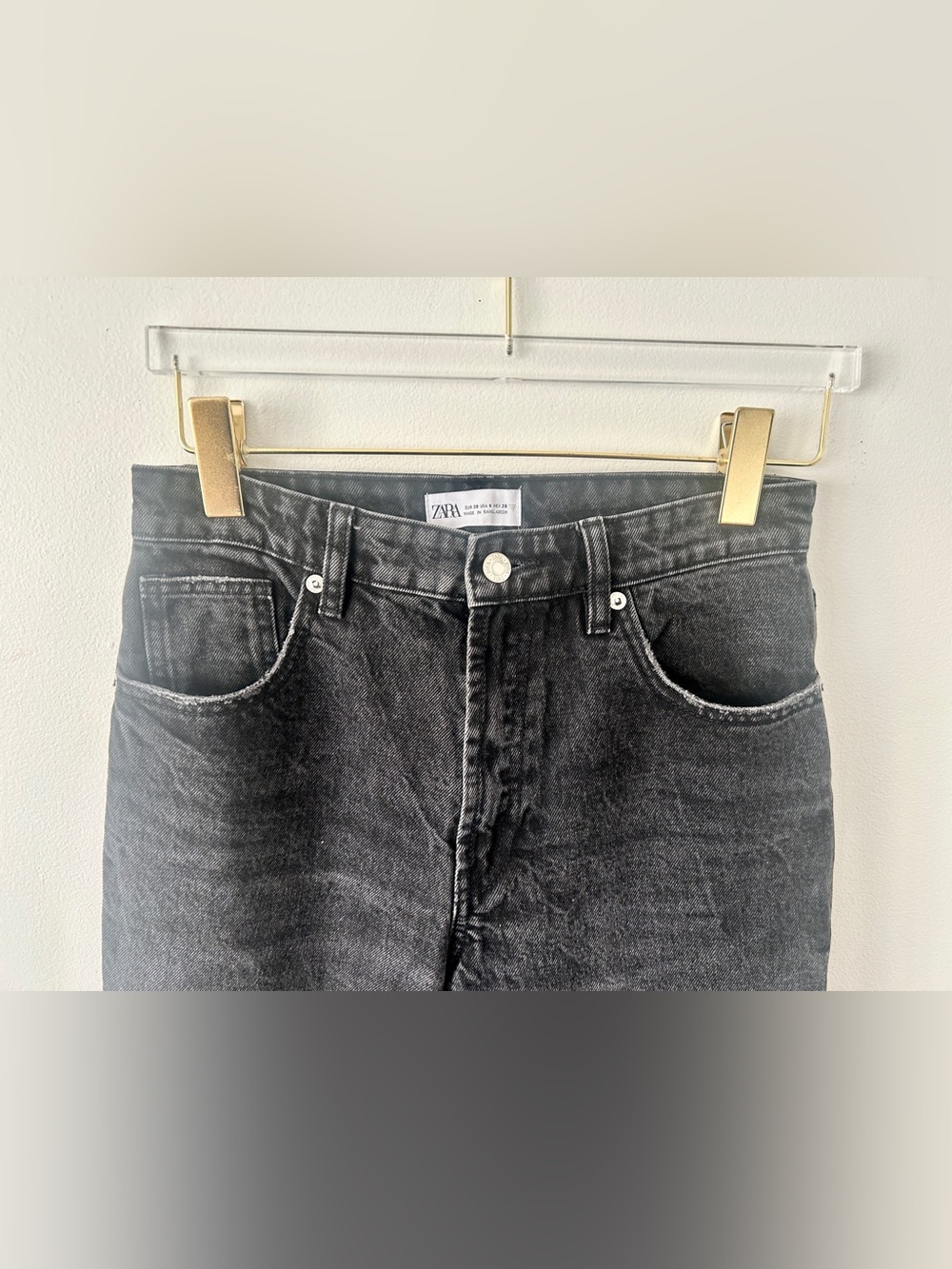 ZARA Denim Washed Black High-Waisted Flare Women’s Jeans • Size 28